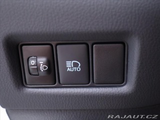 Toyota C-HR 1,8 Hybrid 72 kW E-CVT CZ 2019