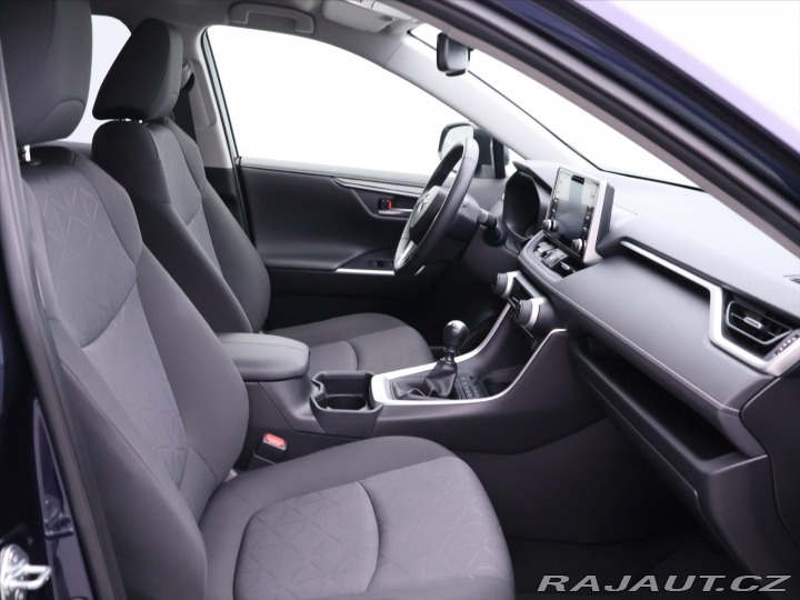 Toyota RAV4 2,0 VVT 129KW CZ 4WD Tažn 2022