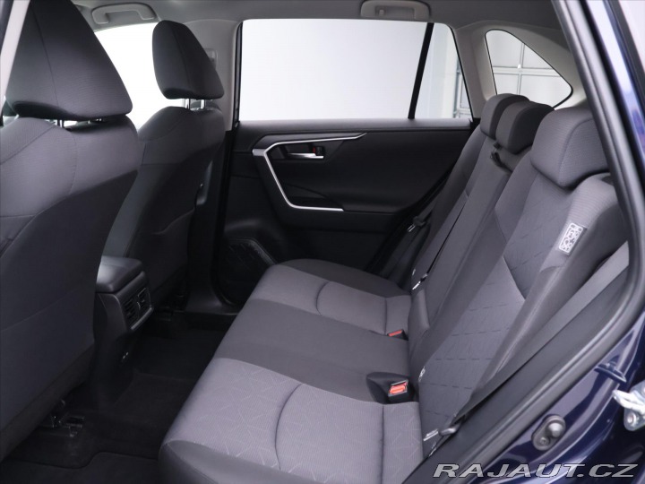 Toyota RAV4 2,0 VVT 129KW CZ 4WD Tažn 2022