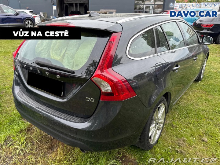 Volvo V60 2,4 D5 2011