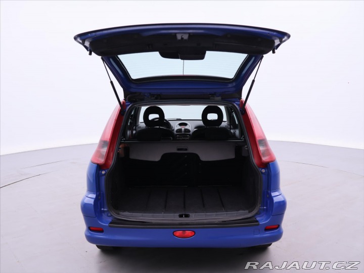 Peugeot 206 1,4 HDi 50kW CZ Klimatiza 2005