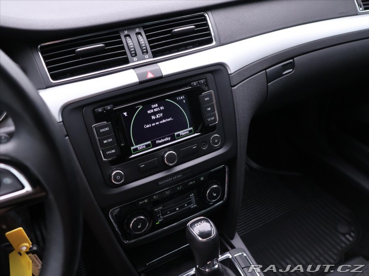 Škoda Superb 2,0 TDI 103kW DSG Eleganc 2013
