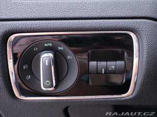 Škoda Superb 2,0 TDI 103kW DSG Eleganc 2013