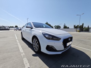 Hyundai i30 fastback 2019