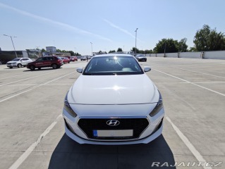 Hyundai i30 fastback 2019