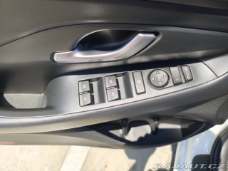Hyundai i30 fastback 2019