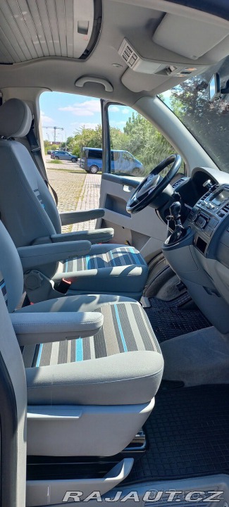 Volkswagen California Beach 2012