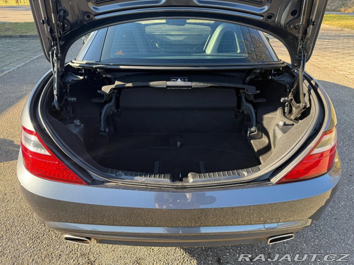 Mercedes-Benz SLK 350 AMG Line 7G-Tronic 2011