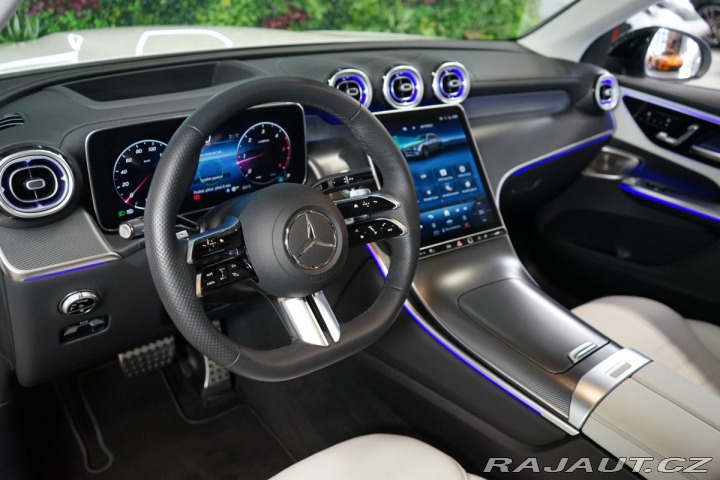 Mercedes-Benz GLC 220d*AMG*4MATIC*PANO*HUD* 2024