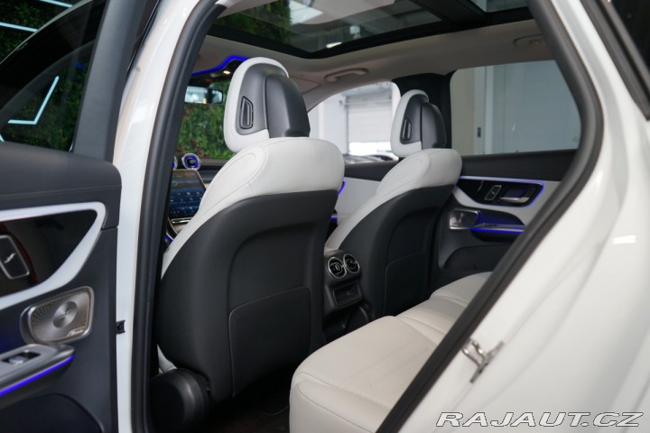 Mercedes-Benz GLC 220d*AMG*4MATIC*PANO*HUD* 2024