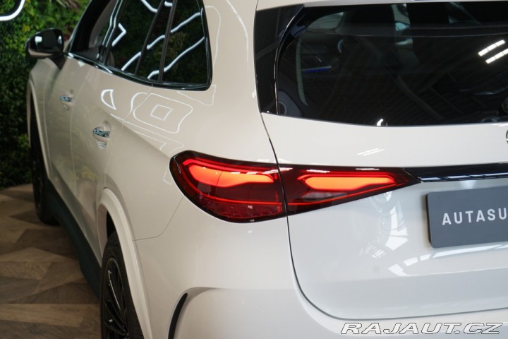 Mercedes-Benz GLC 220d*AMG*4MATIC*PANO*HUD* 2024