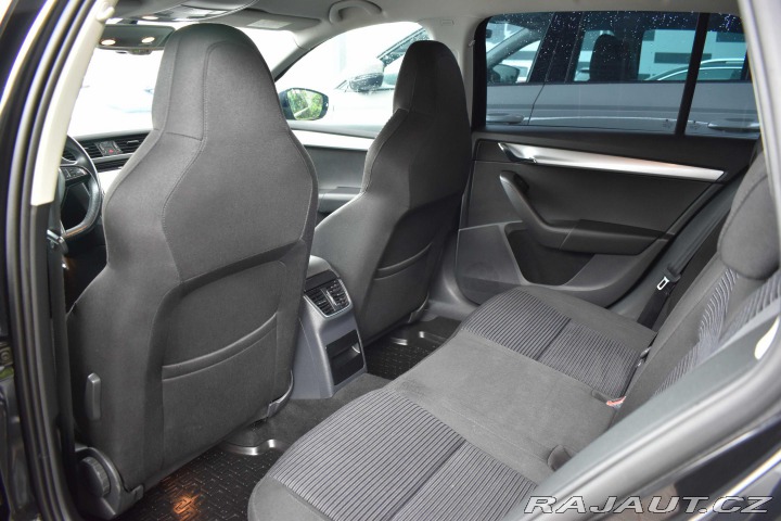Škoda Octavia 2.0 TDI ELEGANCE+*WEBASTO 2014