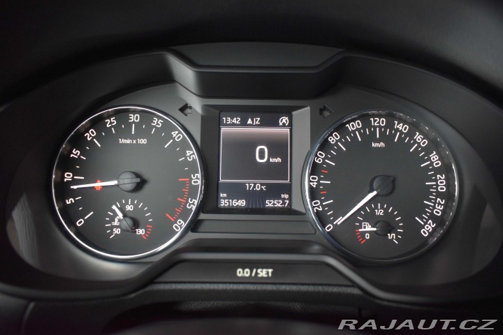Škoda Octavia 2.0 TDI ELEGANCE+*WEBASTO 2014
