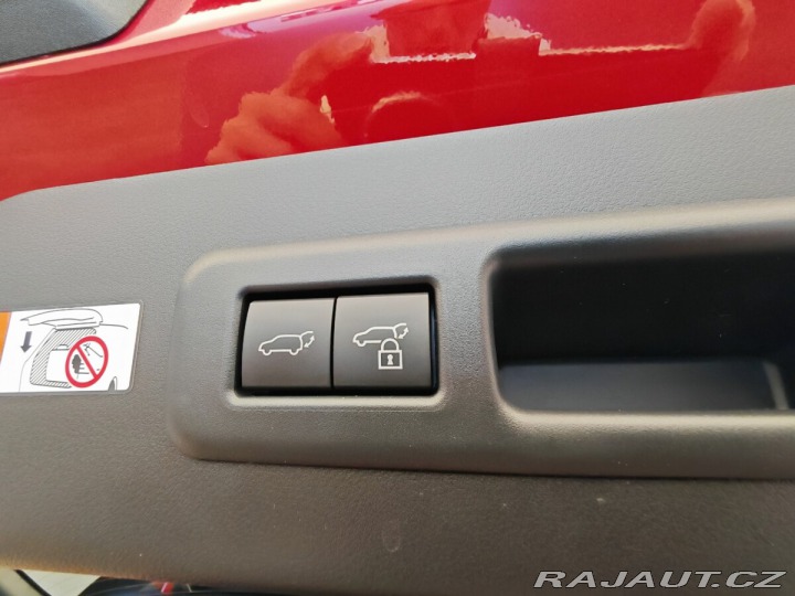 Lexus Ostatní modely LBX 1.5 HEV Emotion FWD 2024
