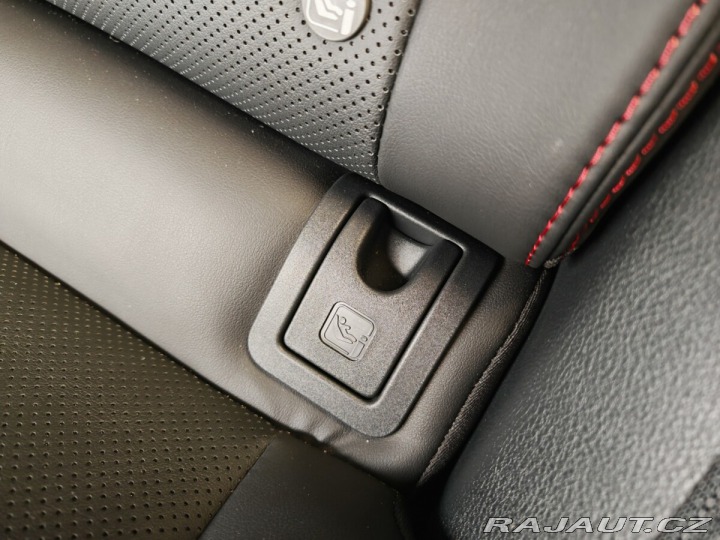 Lexus Ostatní modely LBX 1.5 HEV Emotion FWD 2024