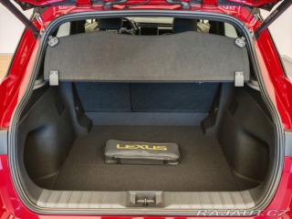 Lexus Ostatní modely LBX 1.5 HEV Emotion FWD 2024