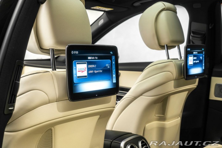 Mercedes-Benz S panorama, noční, head-up, 2020