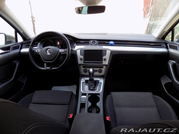 Volkswagen Passat 2.0TDI/Highline/DSG/Full- 2015