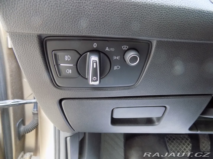 Volkswagen Passat 2.0TDI/Highline/DSG/Full- 2015