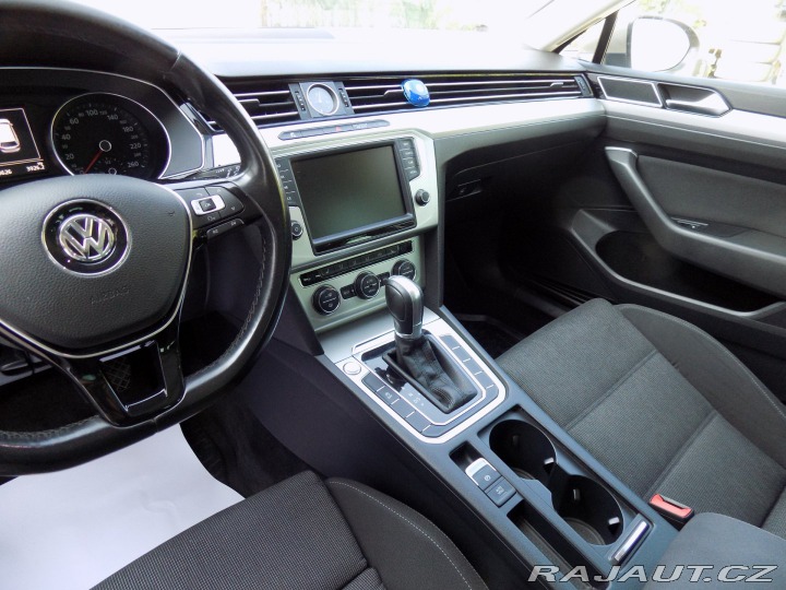 Volkswagen Passat 2.0TDI/Highline/DSG/Full- 2015