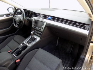 Volkswagen Passat 2.0TDI/Highline/DSG/Full- 2015