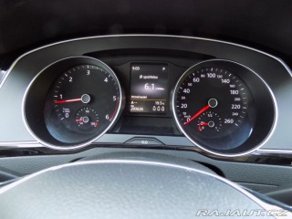 Volkswagen Passat 2.0TDI/Highline/DSG/Full- 2015