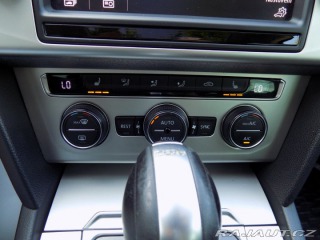 Volkswagen Passat 2.0TDI/Highline/DSG/Full- 2015