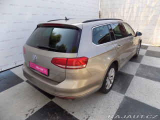 Volkswagen Passat 2.0TDI/Highline/DSG/Full- 2015