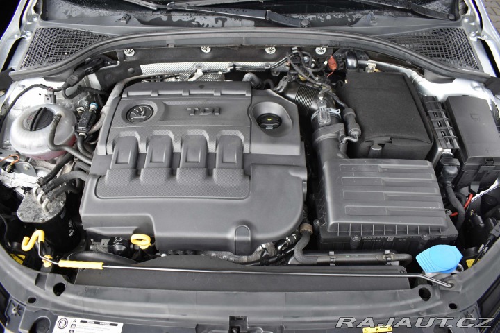 Škoda Octavia 1.6 TDI 85kW AMBITION *ČR 2017