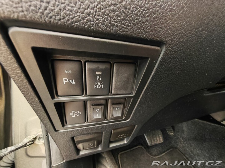 Toyota Hilux 2.8 D-4D Double Cab 4x4 I 2021