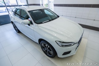 Volvo XC60 B4 AWD 145kW Momentum Pro 2020