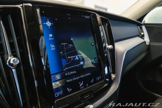 Volvo XC60 B4 AWD 145kW Momentum Pro 2020