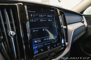 Volvo XC60 B4 AWD 145kW Momentum Pro 2020