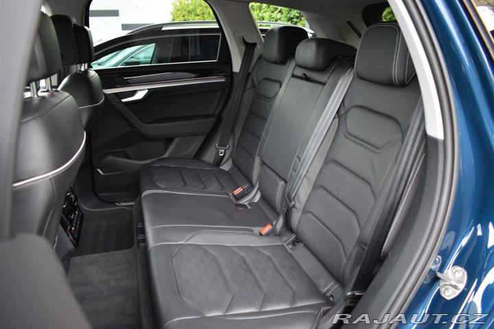 Volkswagen Touareg 3.0TSi*RLINE*BLACK*TAŽNÉ* 2022
