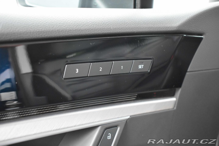 Volkswagen Touareg 3.0TSi*RLINE*BLACK*TAŽNÉ* 2022