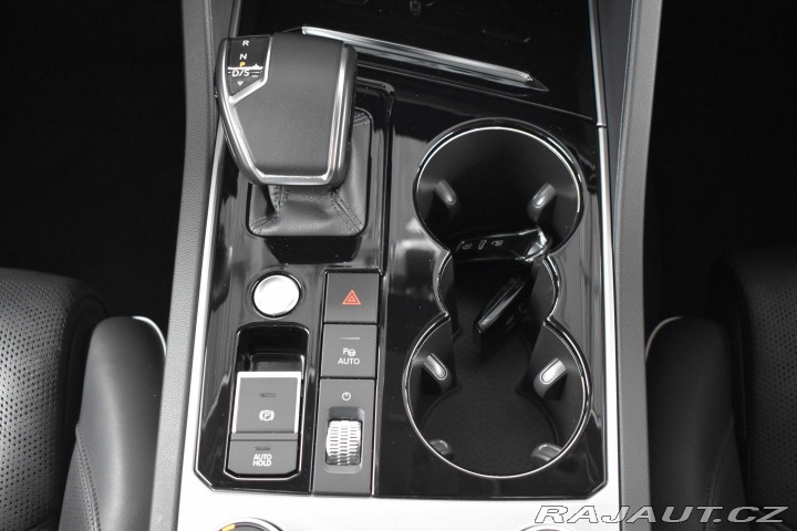 Volkswagen Touareg 3.0TSi*RLINE*BLACK*TAŽNÉ* 2022