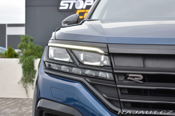 Volkswagen Touareg 3.0TSi*RLINE*BLACK*TAŽNÉ* 2022