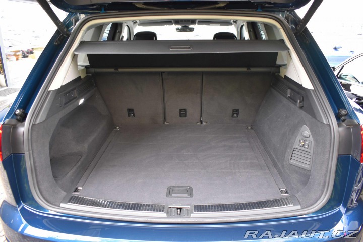 Volkswagen Touareg 3.0TSi*RLINE*BLACK*TAŽNÉ* 2022