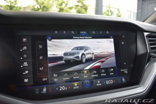 Volkswagen Touareg 3.0TSi*RLINE*BLACK*TAŽNÉ* 2022