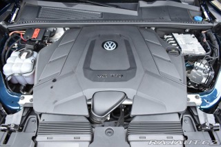 Volkswagen Touareg 3.0TSi*RLINE*BLACK*TAŽNÉ* 2022