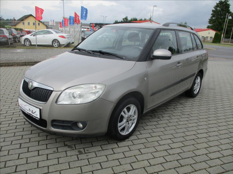 Škoda Fabia 1,4 i 63kw Klima, po STK