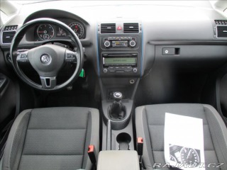 Volkswagen Touran 1,6 TDi 77kw Klimatr. 6ry 2011