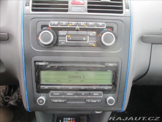 Volkswagen Touran 1,6 TDi 77kw Klimatr. 6ry 2011