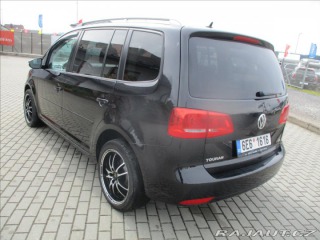 Volkswagen Touran 1,6 TDi 77kw Klimatr. 6ry 2011