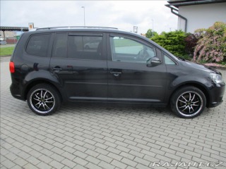 Volkswagen Touran 1,6 TDi 77kw Klimatr. 6ry 2011