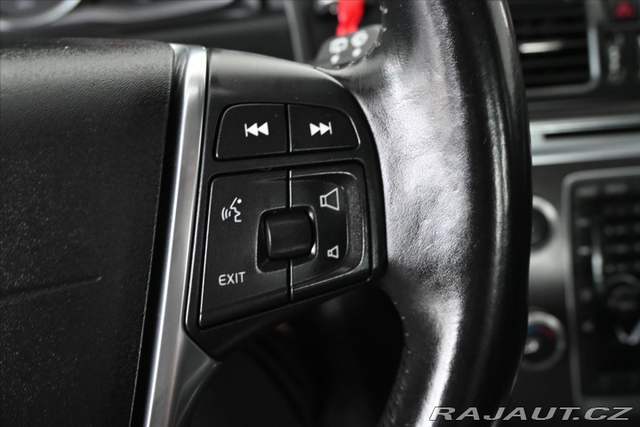 Volvo XC60 2,4 D 133kW D4 AT6 AWD Zá 2015