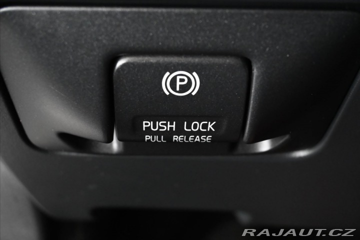 Volvo XC60 2,4 D5 133 kW AT6 AWD Zár 2015