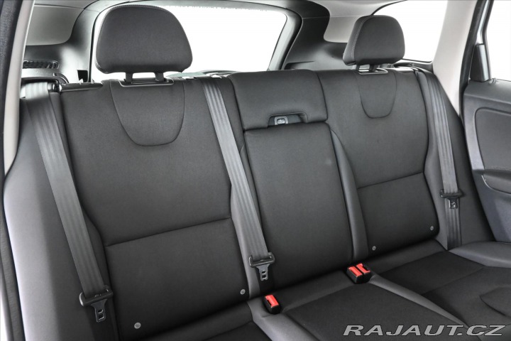 Volvo XC60 2,4 D5 133 kW AT6 AWD Zár 2015