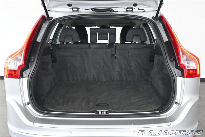 Volvo XC60 2,4 D5 133 kW AT6 AWD Zár 2015