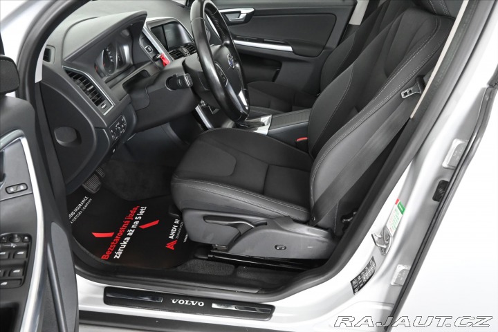 Volvo XC60 2,4 D5 133 kW AT6 AWD Zár 2015